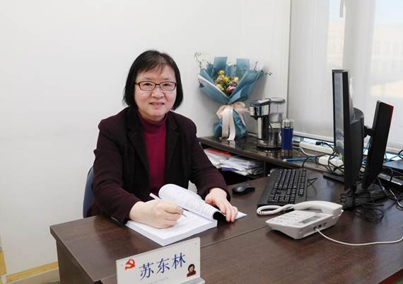 说明:http://news.cq-qh.com/__local/7/47/4F/C308581D5AB4C54DF44C63F82AD_D9228F32_12749.jpg